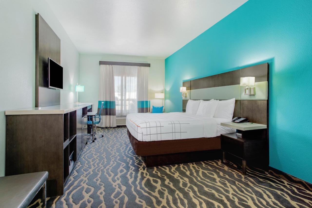 La Quinta Inn & Suites By Wyndham Northlake Ft. Worth Elizabethtown Kültér fotó